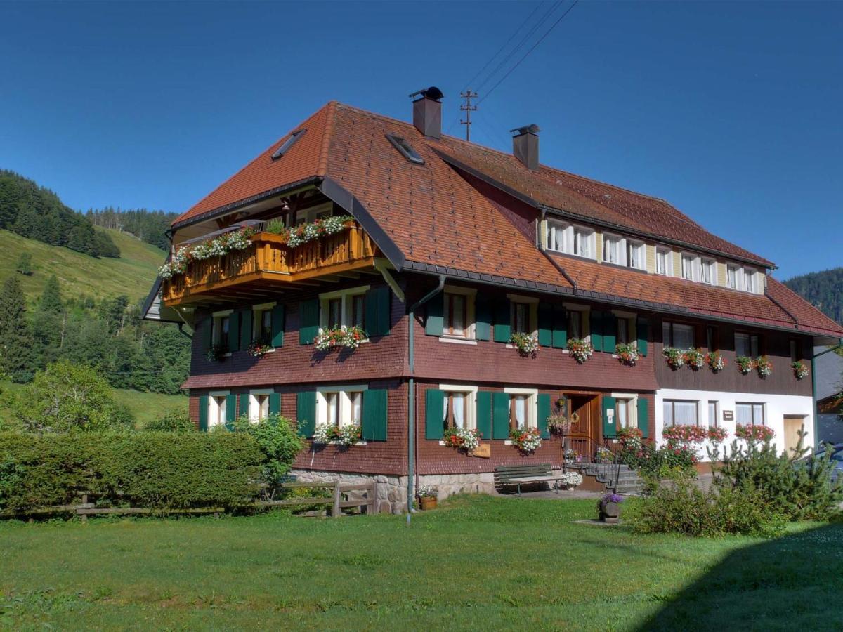 Gaestehaus Kaiser Menzenschwand Ngoại thất bức ảnh